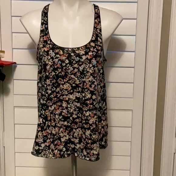 American Rag Black Floral Tank Top - Picture 1 of 7